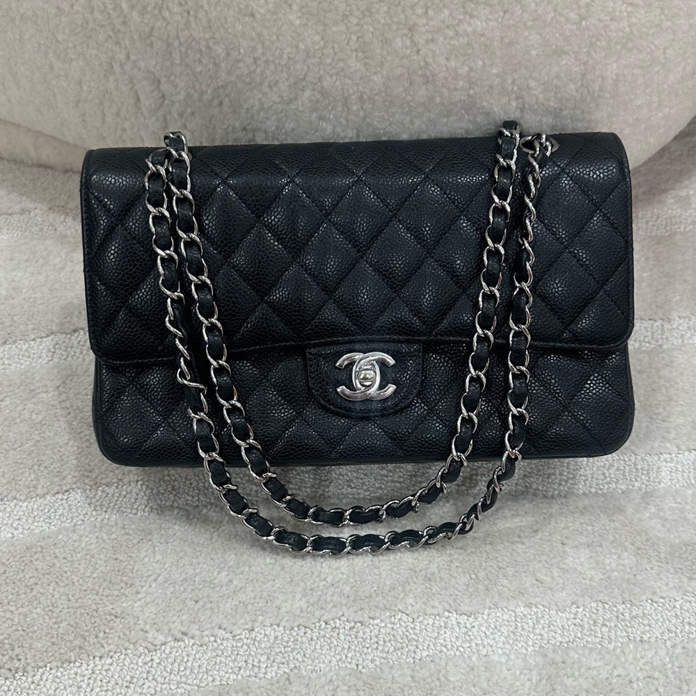 2008 CHANEL Classic Medium Double Flap Caviar SHW